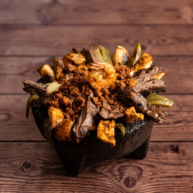 Molcajete Campana.